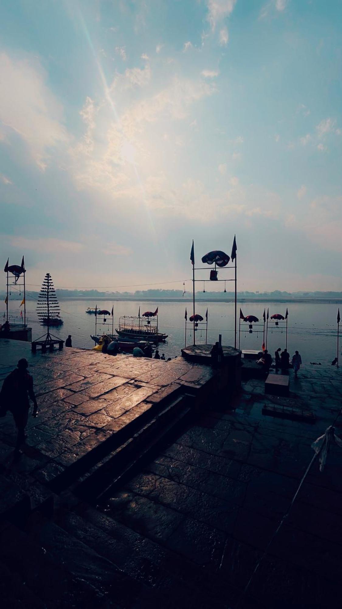 Tandon Lodge On The Ganga Ghat Homestay Benares Buitenkant foto